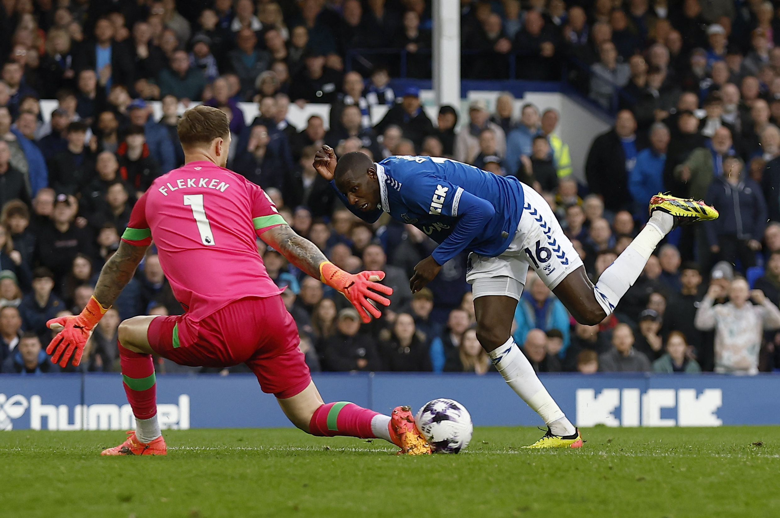 Match Report | REPORT | EVERTON 1-0 BRENTFORD - The Toffee Blues